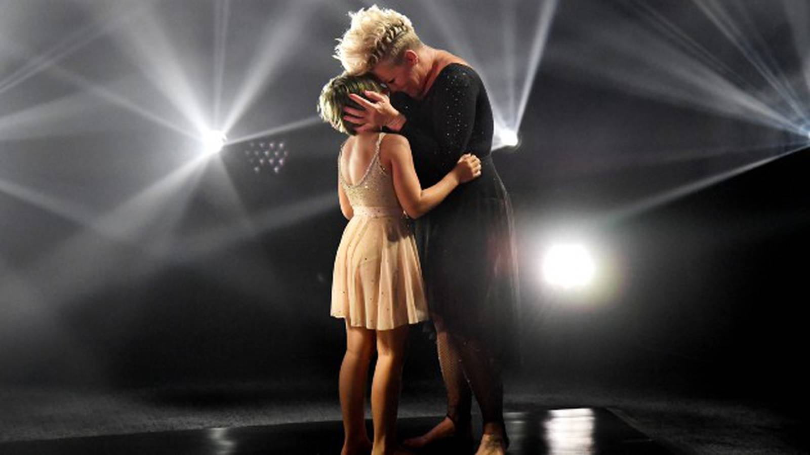 Pink's daughter Willow leaves her tour to start her theater career